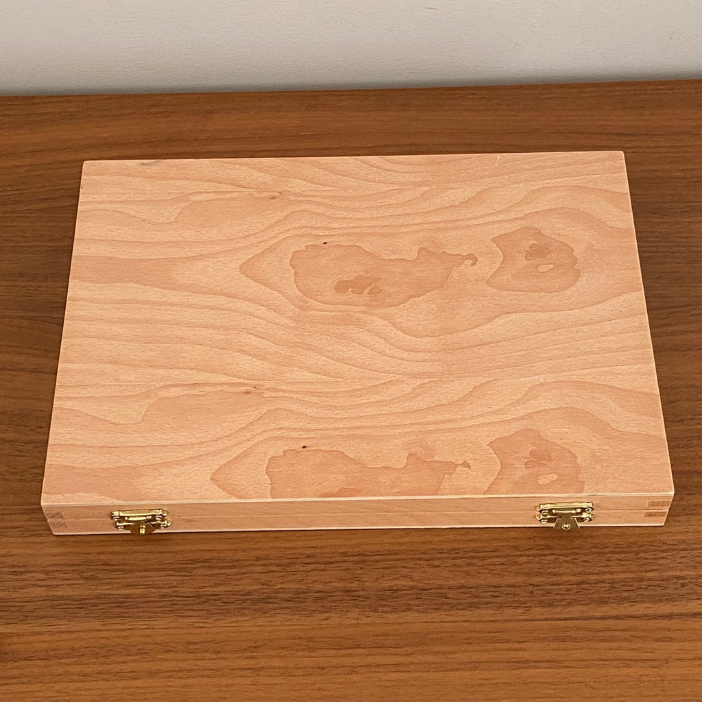 Wooden pencil box. Boesner