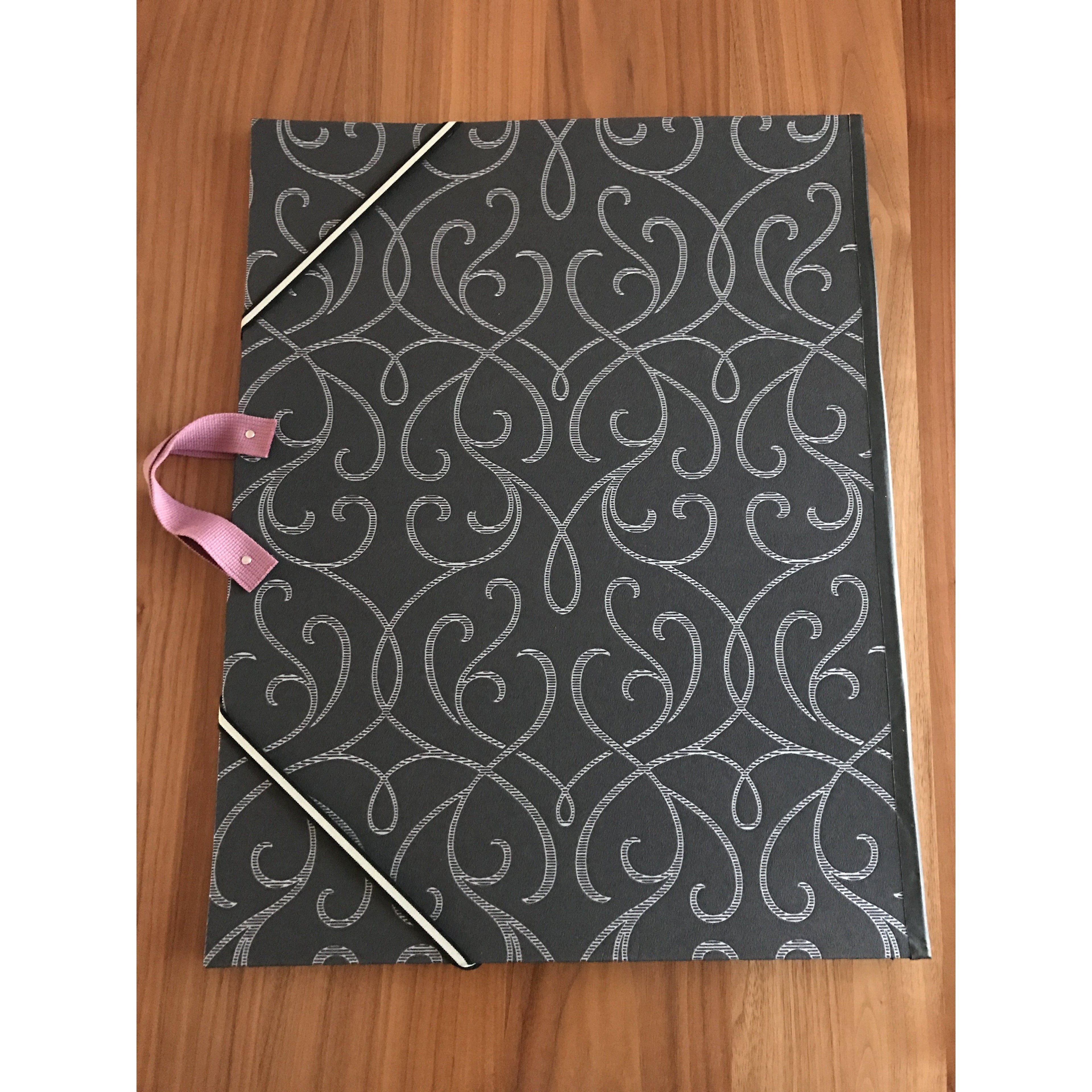 Room Folder